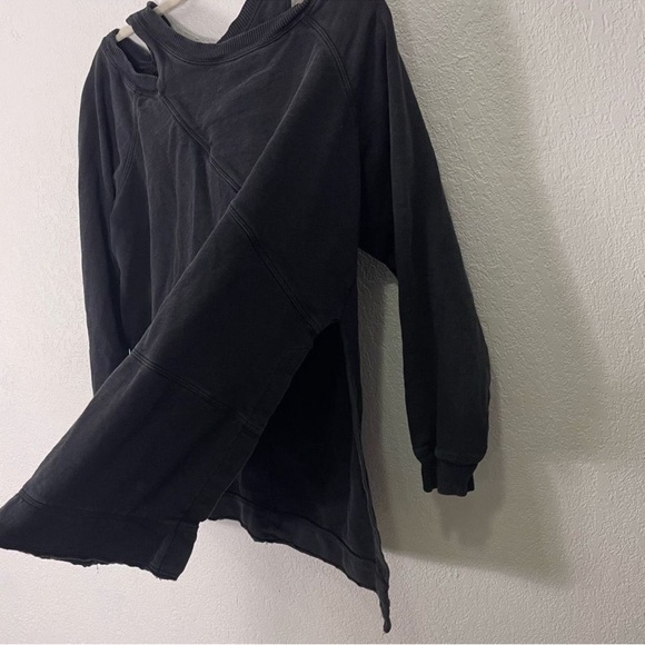 Pilcro Anthropologie Black Oversized Slit Neck & Sides Pullover Sweatshirt - Picture 4 of 5